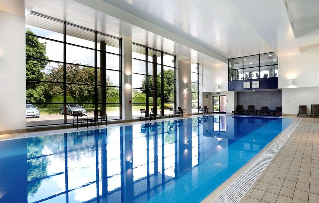 Macdonald Alveston Manor Hotel & Spa Stratford-upon-Avon Exterior photo