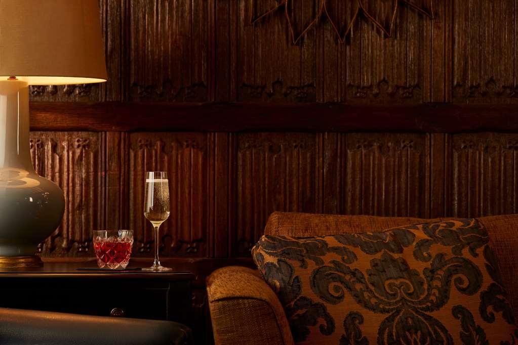 Macdonald Alveston Manor Hotel & Spa Stratford-upon-Avon Restaurant photo